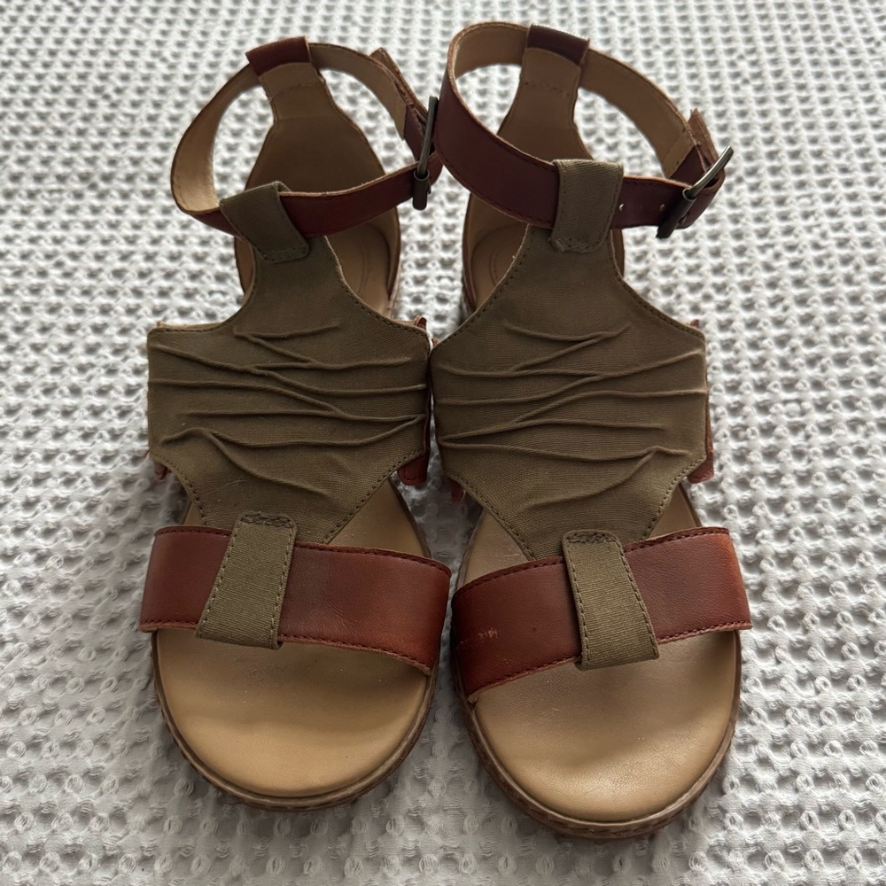 Timberland Brown and Tan Sandals